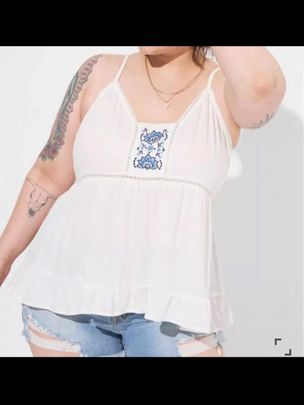 torrid White Spaghetti Strap Embroidered Tank